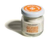 Otama Kırkpınar 50 Faktör Tüm Ciltler İçin Leke Karşıtı Nemlendirici Yağsız Suya Dayanıklı Yüz ve Vücut Güneş Kremi 50 ml