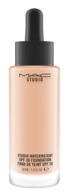 M.A.C Studio Waterweight NW20 Güneş Koruyuculu Vegan Likit Serum Fondöten 30 ml