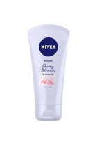 Nivea Cherry Blossom Jojoba Yağlı Normal Ciltler Organik Vegan Parfümlü El Kremi 75 ml