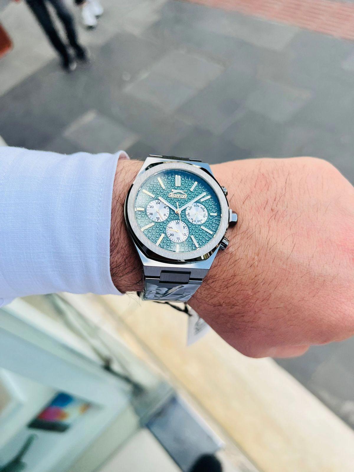 Slazenger SL.09.2137.2.05 Takvimli 44 mm Çelik Kordon Analog Erkek Kol Saati