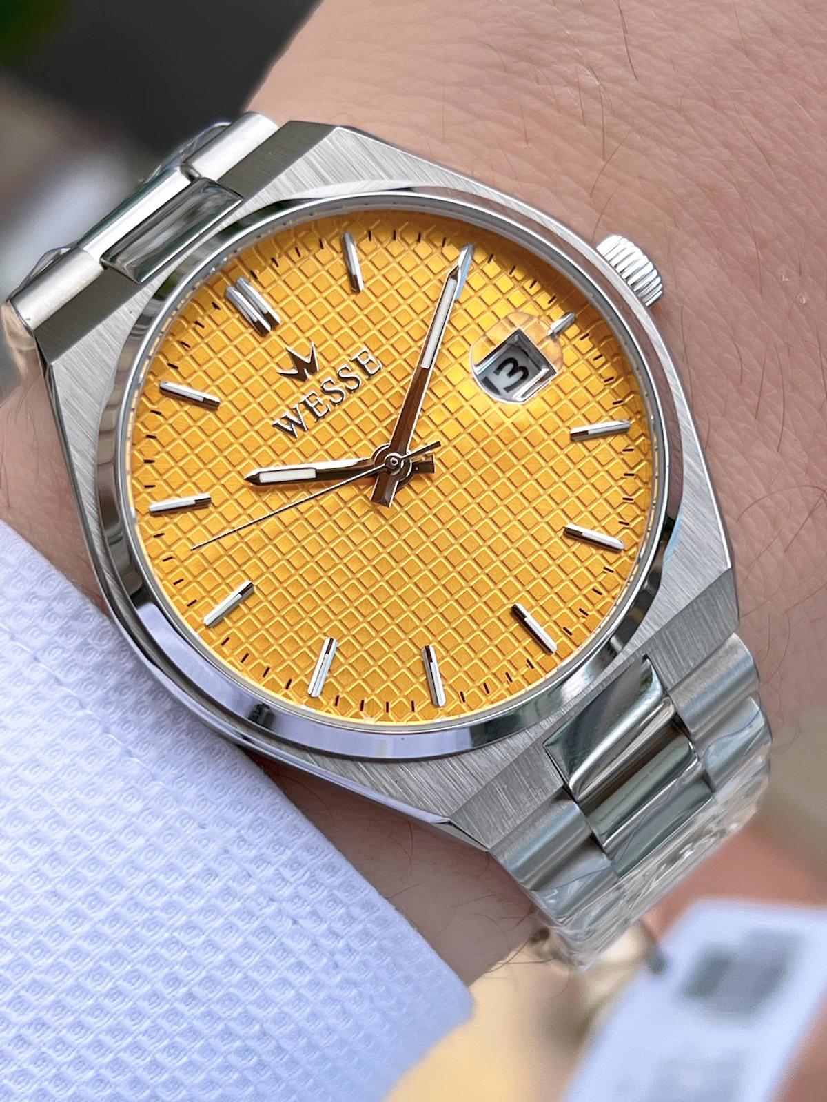 Wesse WWG209504 Takvimli 42 mm Çelik Kordon Analog Erkek Kol Saati