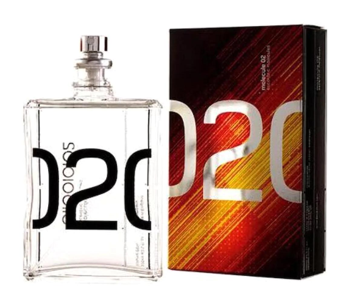 Escentric Molecule 02 Baharatlı-Odunsu Erkek Parfüm 100 ml
