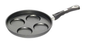 Leggno 4 Bölmeli BLK2200PC26IND Plastik Saplı Döküm 26 cm Pankek Tava Siyah