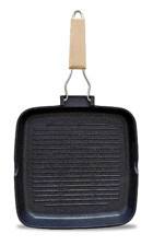 Gülsan Kare Ahşap Saplı Döküm 28x28 cm Grill Tava Siyah