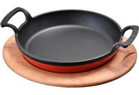 Lava Ahşap Altlıklı Döküm 16 cm Düz Tava Kırmızı