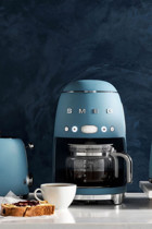 Smeg DCF02 Paslanmaz Çelik Filtreli Karaf 1.25 lt Hazneli 4 Fincan 1200 W Mavi Filtre Kahve Makinesi