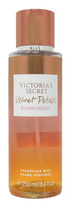 Victoria's Secret Vevet Petals Sunkissed Meyvemsi Kadın Vücut Spreyi 250 ml