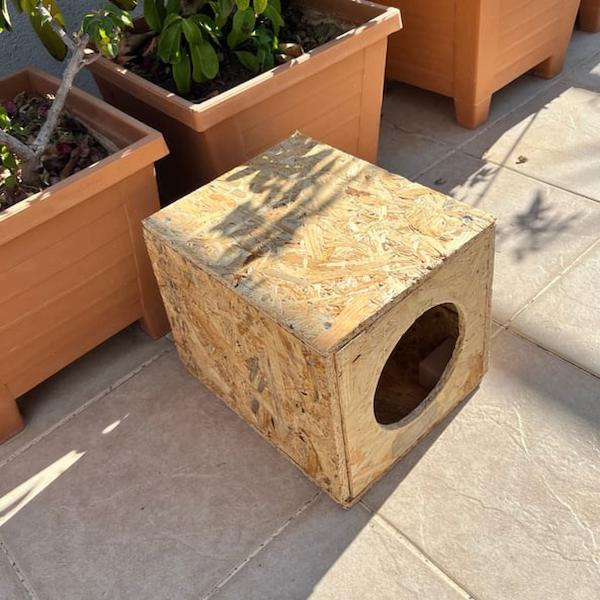 Reyo Kare Tek Katlı Su Geçirmez Dış Mekan Ahşap Kedi Evi Ahşap
