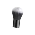Avon Yeni Kabuki Allık Fırçası