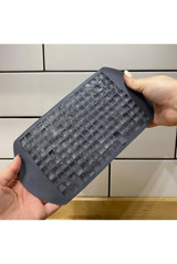 Home & Home Kare Şekilli Silikon Mini Renkli Buz Kalıbı