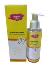 Dermastudi̇o 50 Faktör Tüm Ciltler İçin Nemlendirici Suya Dayanıklı Yüz Güneş Kremi 50 ml
