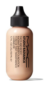 M.A.C Studio Radiance Face and Body Radiant Sheer Su Bazlı Likit Tüp Fondöten 50 ml