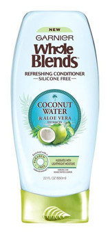 Garnier Whole Blends Canlandırıcı Nemlendirici Aloe Vera Hindistan Cevizi Sütü Saç Kremi 650 ml