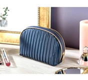 Oriflame Lacivert Geometrik Polyester Küçük Boy Seyahat Makyaj Çantası