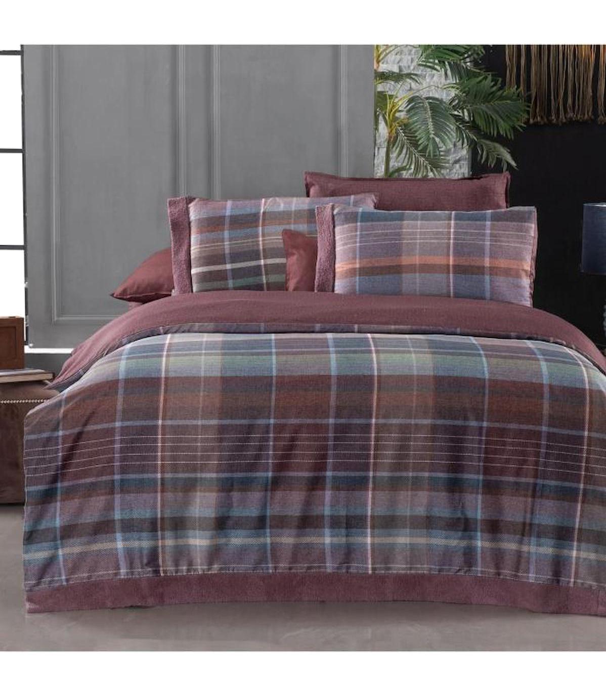 Sarev Kajanı Saten 4 Mevsim 200 x 220 cm Çarşaflı Kareli Çift Kişilik Nevresim Takımı Mürdüm
