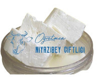 Niyazibey Çiftliği Salamura Beyaz İnek Peyniri 500 gr