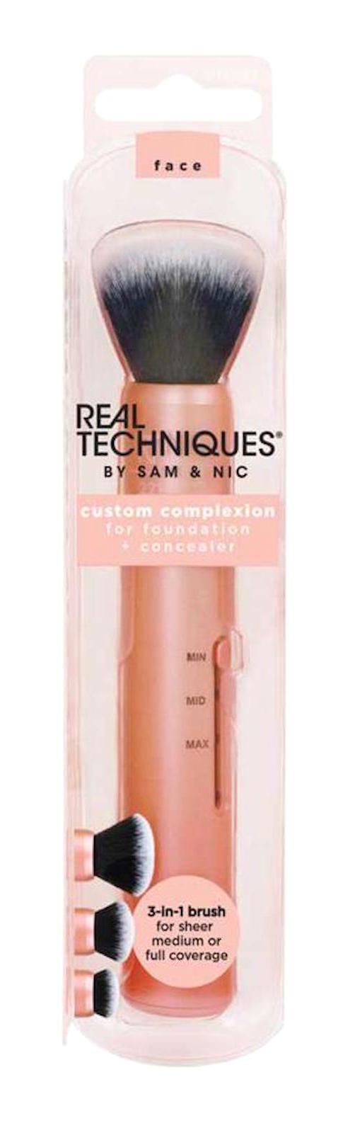 Real Techniques Custom Allık Fırçası