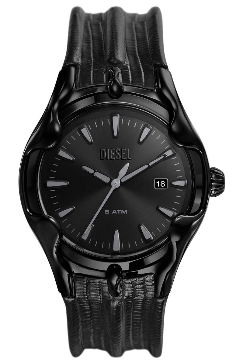 Diesel DZ2193 Takvimli 44 mm Siyah Deri Kordon Analog Erkek Kol Saati