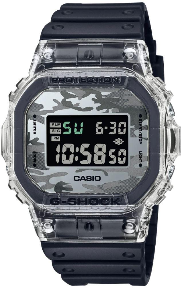 Casio DW-5600SKC-1D Takvimli 43 mm Siyah Silikon Kordon Dijital Kol Saati