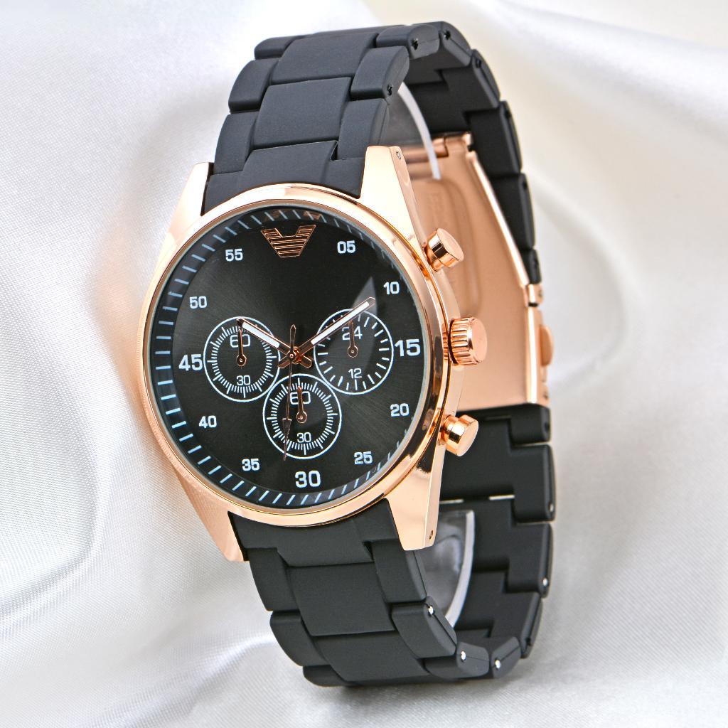 Saattino ST-304133 Takvimli 43 mm Siyah Silikon Kordon Analog Kol Saati