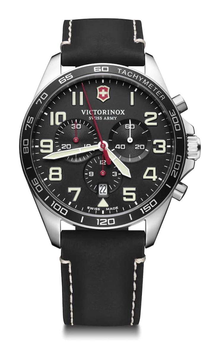 Victorinox Swiss Army 241852 Kronometreli Pusulalı Takvimli 42 mm Siyah Deri Kordon Analog Kol Saati