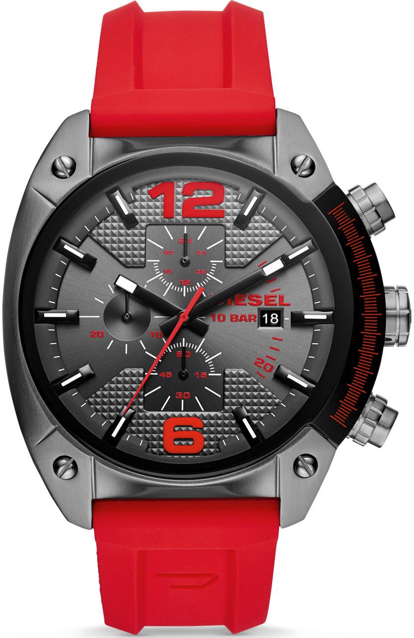 Diesel DZ4481 Takvimli 42 mm Kırmızı Silikon Kordon Analog Erkek Kol Saati