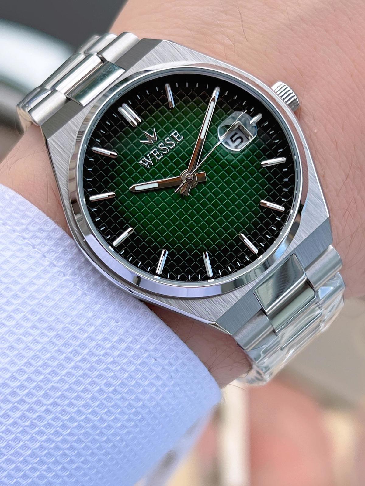 Wesse WWG209509 Takvimli 42 mm Çelik Kordon Analog Erkek Kol Saati