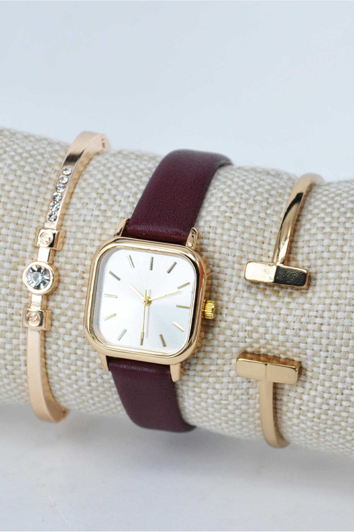 Sonsuzsaat SU-839 25 mm Bordo Deri Kordon Analog Kadın Kol Saati