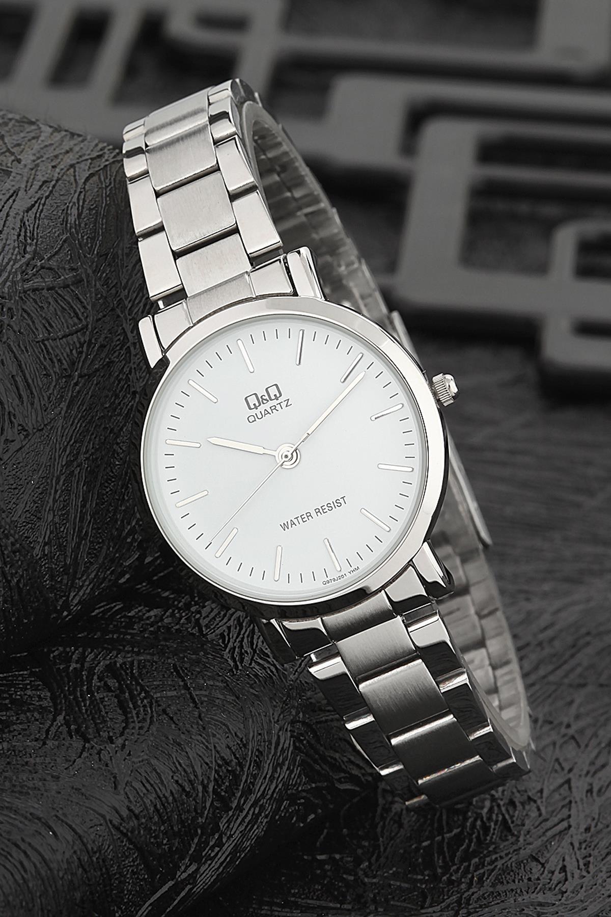 Q&Q 3G754 36 mm Gri Metal Kordon Analog Kadın Kol Saati