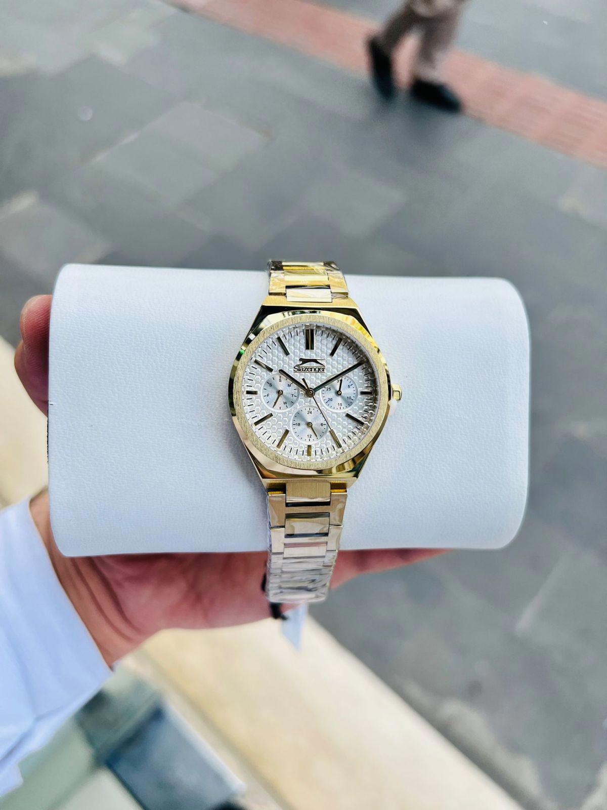 Slazenger SL.09.2138.4.02 Takvimli 36 mm Altın Çelik Kordon Analog Kadın Kol Saati