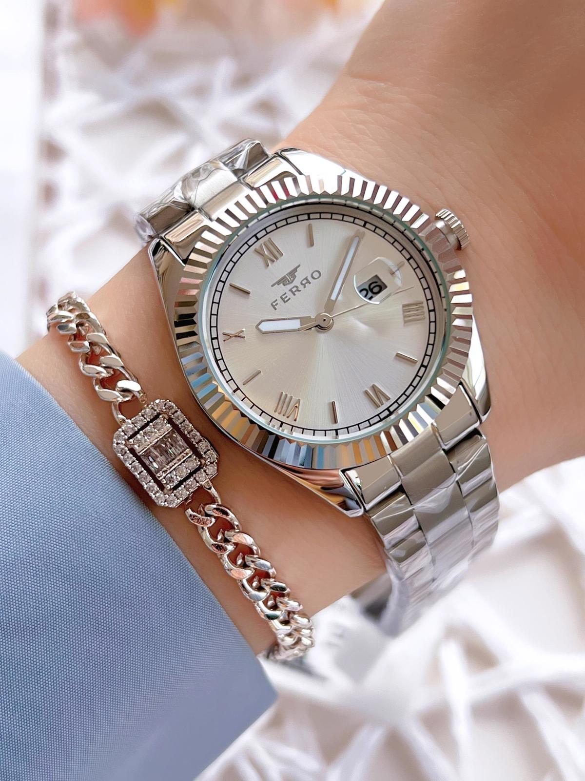 Ferro EFL21127A Takvimli 36 mm Gri Çelik Kordon Analog Kadın Kol Saati