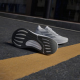 Adidas Supernova Stride IG8292 Ortopedik Bağcıklı Adiwear Kadın Koşu Ayakkabısı Beyaz