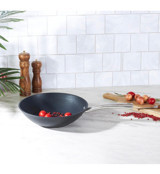 Karaca Biodiamond Pro Çelik Saplı Diamond 28 cm Wok Tava Siyah