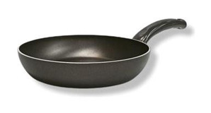 Viyalente Onyx Plastik Saplı Alüminyum 24 cm Düz Tava Siyah