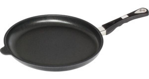 Amt Q32 Plastik Saplı Alüminyum 32 cm Sote Tava Siyah