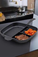 Lava 3 Bölmeli Döküm 30 cm Grill Tava Siyah