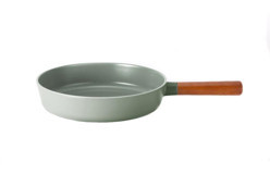Primanova Fika Ahşap Saplı Döküm 28 cm Düz Tava Gri