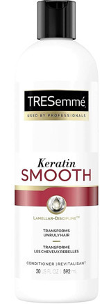 Tresemme Smooth Keratin Elektriklenme Karşıtı Keratinli Dalgalı - Kıvırcık Saçlar İçin Kadın Saç Kremi 592 ml