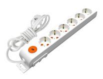Mutlusan Ri-Tech 6'lı Soket 2 metre USB Kablolu Çiftli Akım Korumalı Priz