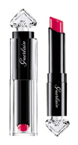 Guerlain La Petite Robe Noire Pink Bangle 064 Parlak Likit Lipstick Ruj