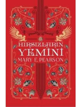 Hırsızların Yemini - Mary E. Pearson - Martı Yayınları