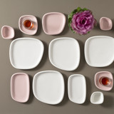 Karaca Lena Oval 26 Parça 6 Kişilik New Bone Kahvaltı Takımı Beyaz-Pembe