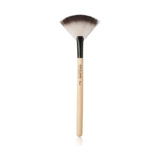 Oriflame Precision Geniş Açılı Kontür Fırçası