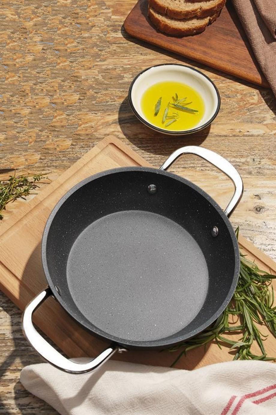 Saflon Döküm 18 cm Tava