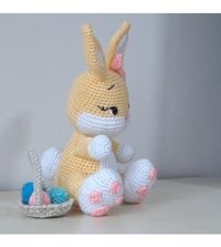 Nildamigurumi Örgü Tavşan ve Yumurta Sepeti Peluş Oyuncak