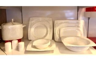 Aryıldız 45008 60 Parça 12 Kişilik Porselen Kare Yemek Takımı