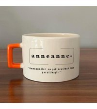 Mor Mürekkep Anneanne Baskılı Turuncu Kulplu C Fincan