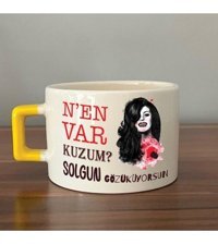 Mor Mürekkep Nen Var Kuzum Baskılı Sarı Kulplu C Fincan