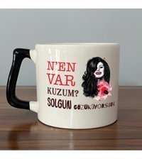 Mor Mürekkep Nen Var Kuzum Baskılı Siyah Kulplu D Kupa