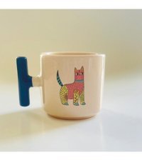 Mor Mürekkep Sarı Pembe Kedi Baskılı Mavi Kulplu T Kupa